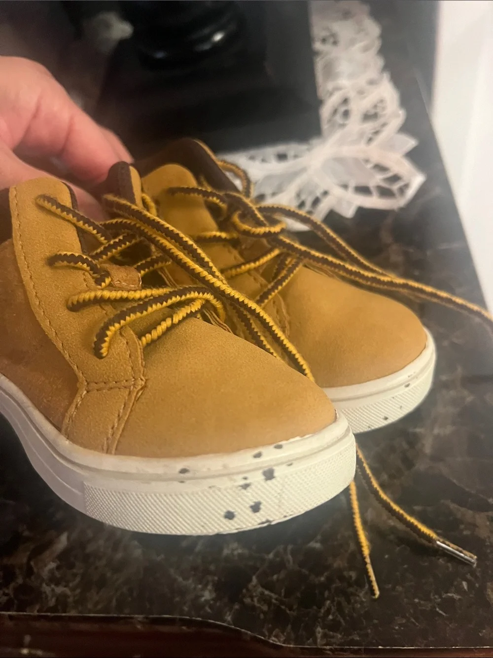 NWOT  Carter’s  High-Top Sneakers